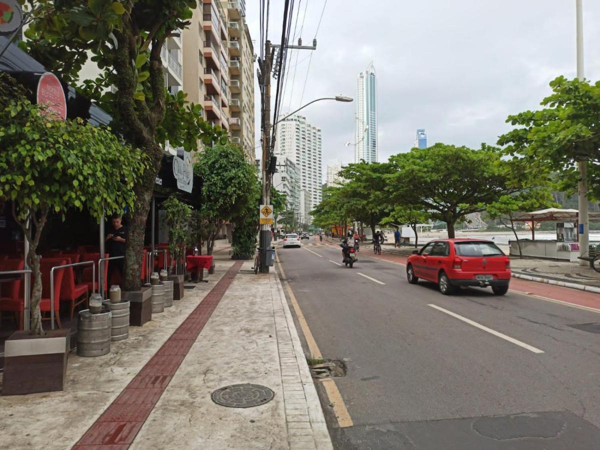 Na Orla Da * Balneário Camboriú