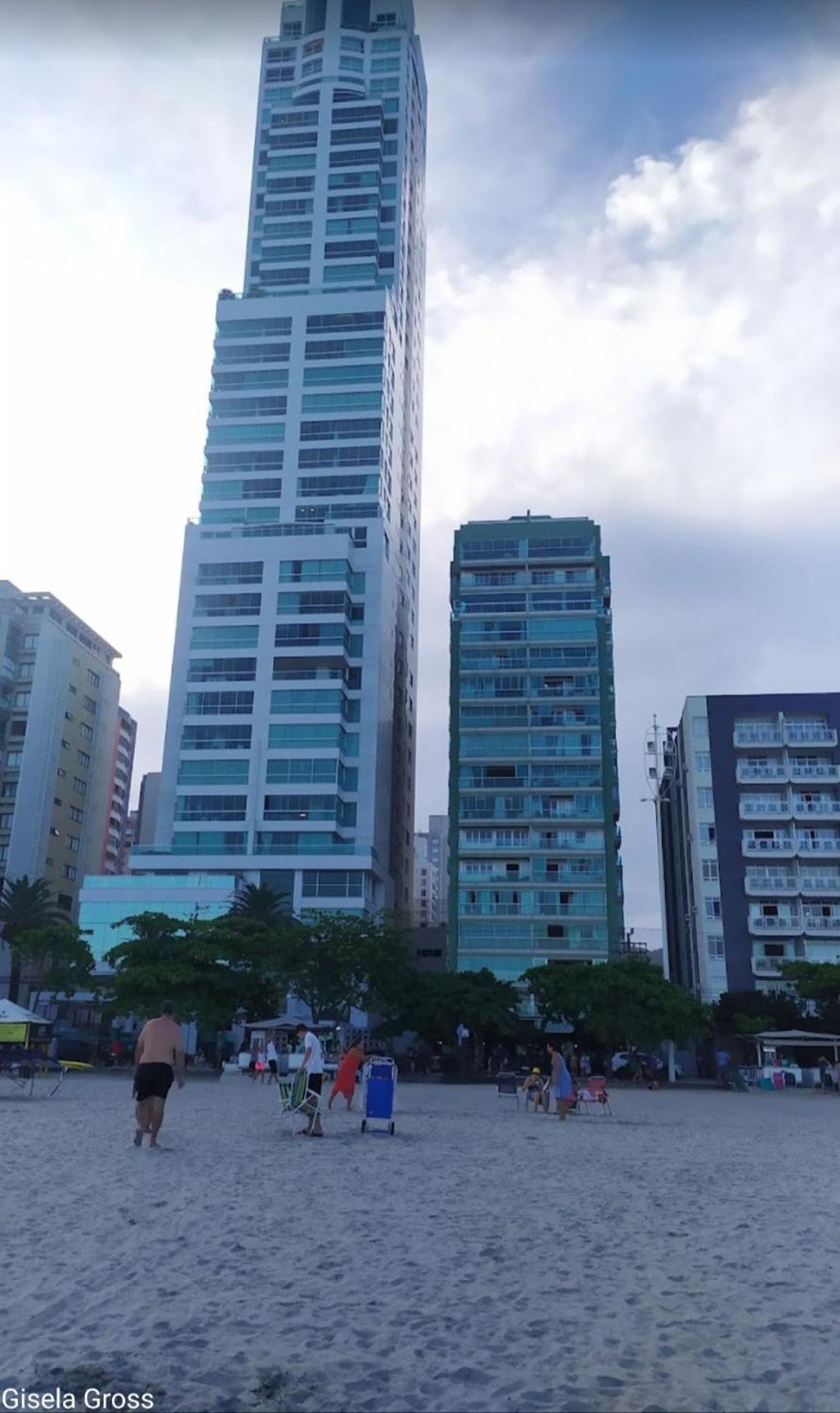 Apartamento Na Orla Da *